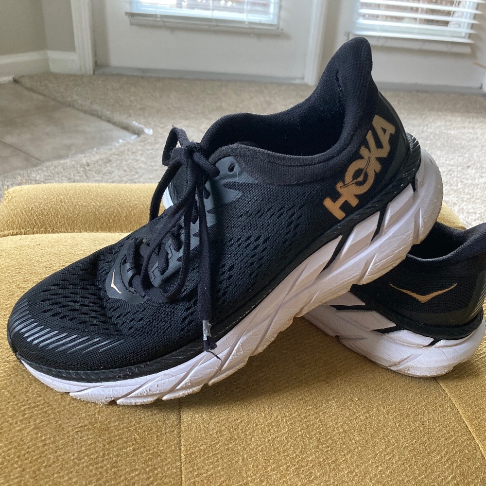 Hoka Clifton 7 Womens size 8